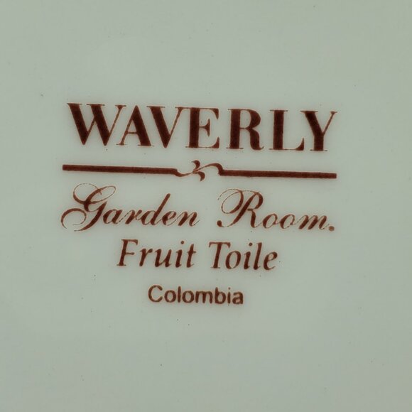 Waverly Garden Room Fruit Toile Salad Plates Dark Red Plates Cream Fruit Leaves - Picture 5 of 6